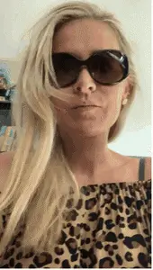 Lady Bella - My toilet-slave is eating my delicious shit ;)