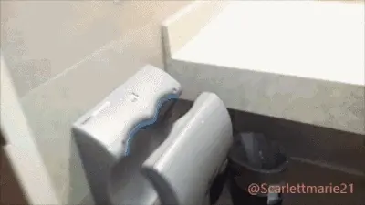 ScarlettMarie - Pooping On Campus Again!