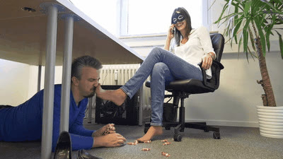 Madame Marissa - Teasing the employee with stinky nylon feet