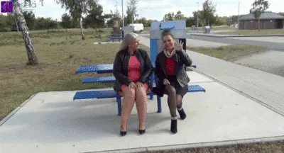 RosellaExtrem - Extreme Public Outdoor Piss, by Priscilla and Rosella!