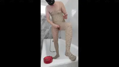 Toiletslaveanddommes - Dirtywife eating her own diarrhea in bathtub