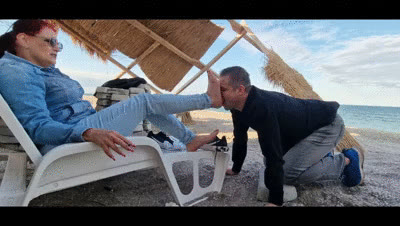Toiletslaveanddommes - Goddess Andreea and Faith -humiliation with sneakers and socks on our private beach part 1