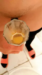 SADISTRESS - The cruel Chinese Mist - Mistress tianhan pee into the cup
