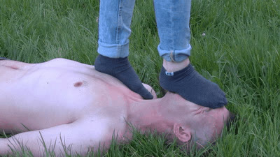 FeetExtreme - Rosies First Trample (FULL HD MP4 version)