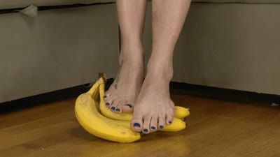 FeetExtreme - Emily VS Banana (FULL HD MP4 version)