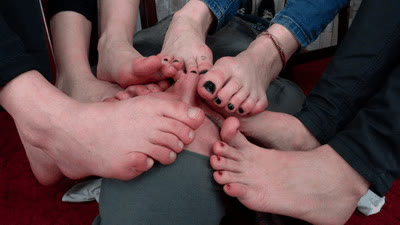 FeetExtreme - Slaveboys Lucky Day