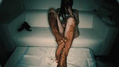 Sweet Betty Parlour - Dirty feet and m0re..