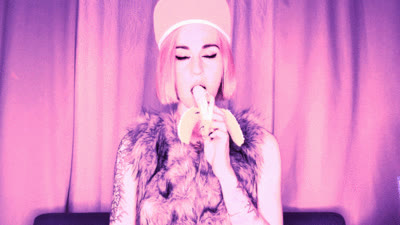 Sweet Betty Parlour - Banana milk shake for you!
