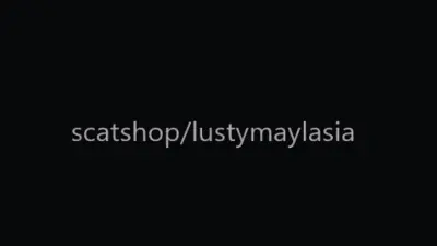 Lustymaylasia - desperately shit and pee in yoga pants
