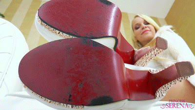 Princess Serena - Licking slave - do your work!
