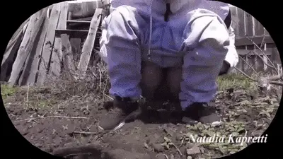 Natalia Kapretti - Going home covered in shit
