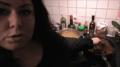 Lady Shay - Uwe´s delicious Scat meal  UNCENSORED