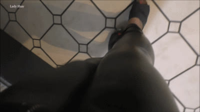Lady Shay - Fussabtreter verrecke unter meinen Schuhen