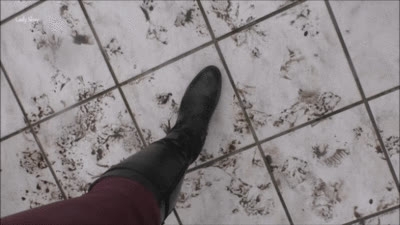 Lady Shay - Lick vomit off my soles!