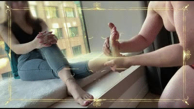 Lady Stefanie - The Foot Jeweler