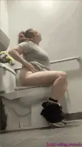 Scat Goddess Amanda - Follow Me Pissing