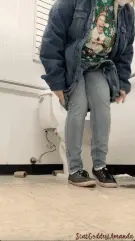 Scat Goddess Amanda - Holiday Toilet Trips in Wednesday Panty