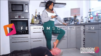 FETISHTAINMENT Femdom & Fetish - He, my living doormat, now has to lick my feet clean!