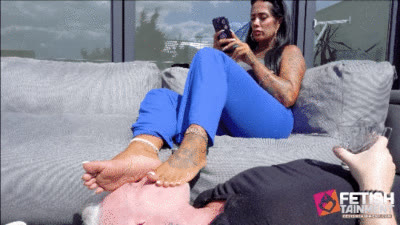 FETISHTAINMENT Femdom & Fetish - My foot slave on the terrace
