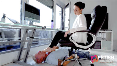 FETISHTAINMENT Femdom & Fetish - He has to lick my feet under the desk!