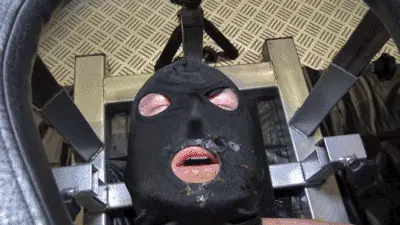 Club der Scheissefresser by MISTRESS LUCIANA - Die volle Ladung Einlaufscheiße