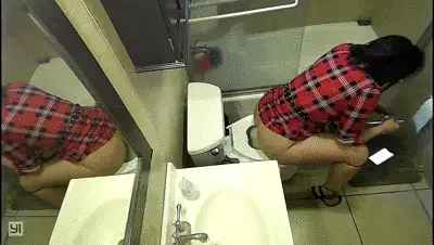 Voyeur House - Chloe shits in a plaid dress