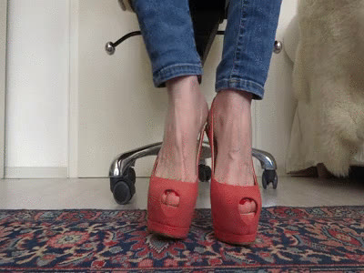 Lady Victoria Valente - Sling back high heels peep toes in closeup
