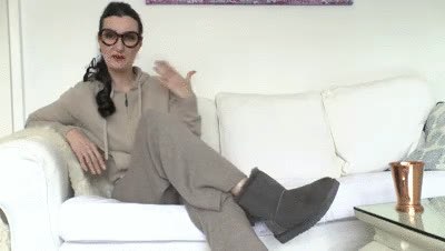 Lady Victoria Valente - Stepmother: Strong foot smell in fur boots! Sniffing feet and Joi Lady Vicotria Valente
