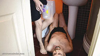 Mistress Natasha - Rina - Urine Therapy (4K)