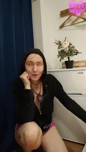 Kitty Skatt - Smelly surprise ice cream
