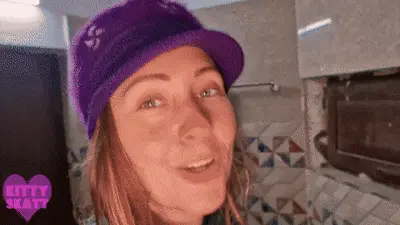 Kitty Skatt - Poop on poop escalation