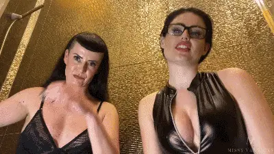 Missy Van Licks - Goldenshower punishment