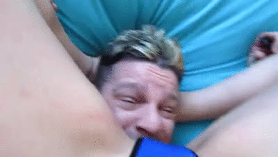 AFwrestling - Amateur Facesitting - AFwrestling - Feebees POV Pussy Surprise!