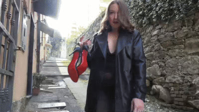 Dea Nemesi Goddess Femdom - Incapable Foot- licker