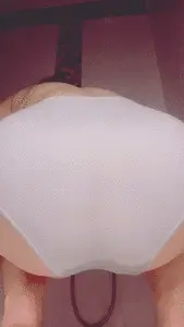 LadyVikkiWet - I smearing panties