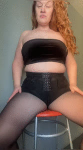 LadyVikkiWet - Nylon compilation