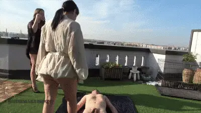 LILY DUPONT - MISTRESS LILY DUPONT : THE MORNING HAS GOLD IN ITS MOUTH - SPREAD WITH OUR CHOCOLATE