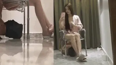 Chinese Scat Love - Cruel Pretty Goddess Takes Selfies while Pooping for the Masturbating Small Dick Human Toilet on the