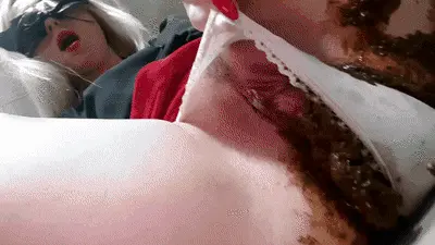 Love to Shit Girls - Ruined Bulge In Pink