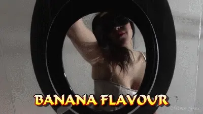 Mistress Gaia - MISTRESS GAIA BANANA FLAVOUR - HD
