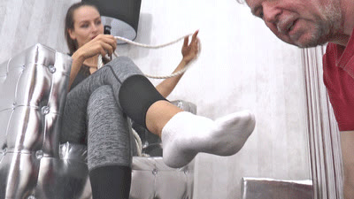 Boss Girls Productions - Foot worship with punishment - small version