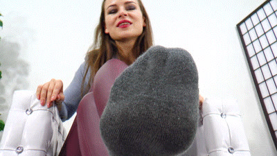 Boss Girls Productions - Smell that intense foot odor, sock wanker!